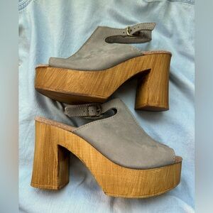 Sbicca Vintage Collection Wooden Heel Platform size 7